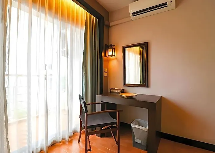 Royal View - Rang Nam 3*